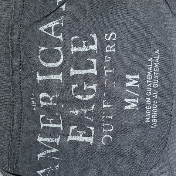 AE t-shirt - Picture 3 of 3